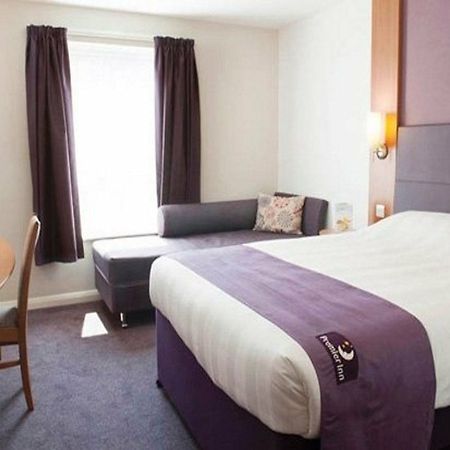 Premier Inn Evesham Exterior foto